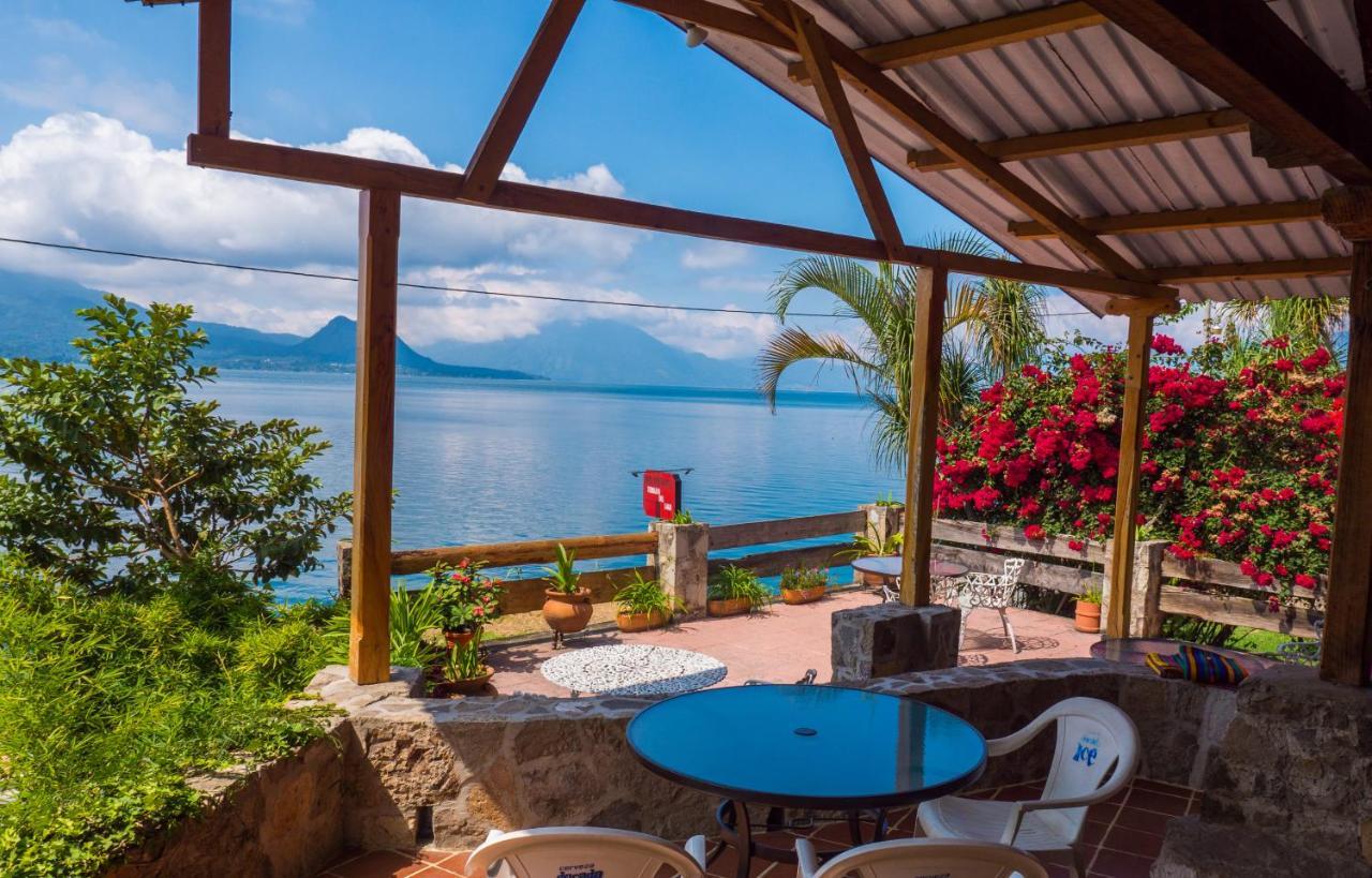 Hotel Terrazas Del Lago San Antonio Palopo ภายนอก รูปภาพ