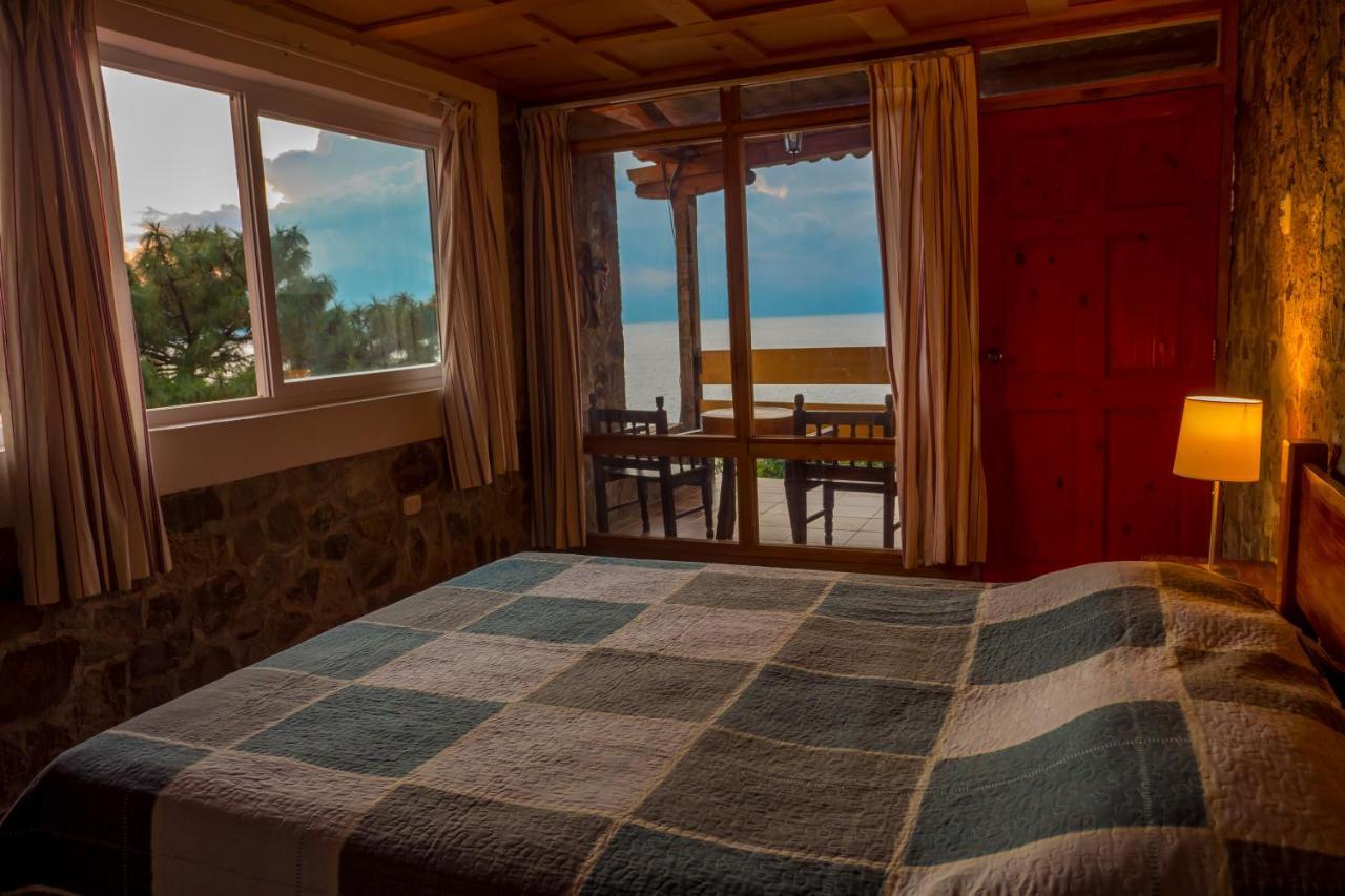 Hotel Terrazas Del Lago San Antonio Palopo ภายนอก รูปภาพ