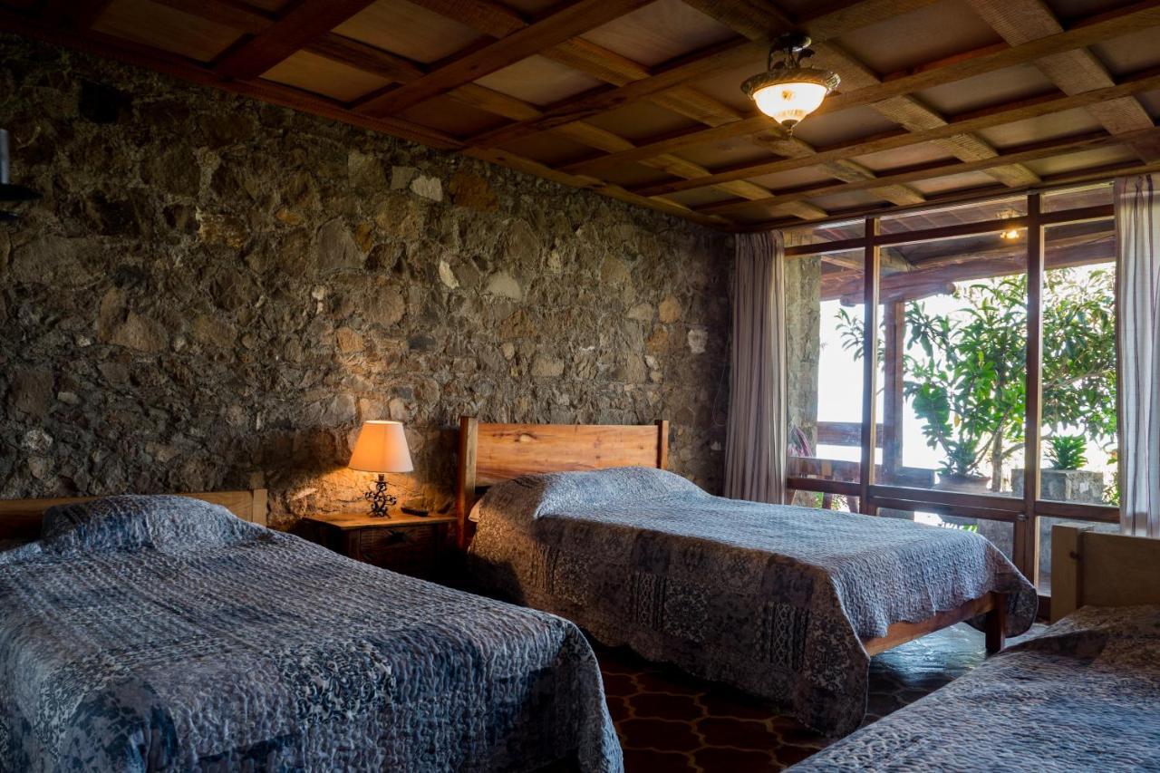 Hotel Terrazas Del Lago San Antonio Palopo ภายนอก รูปภาพ
