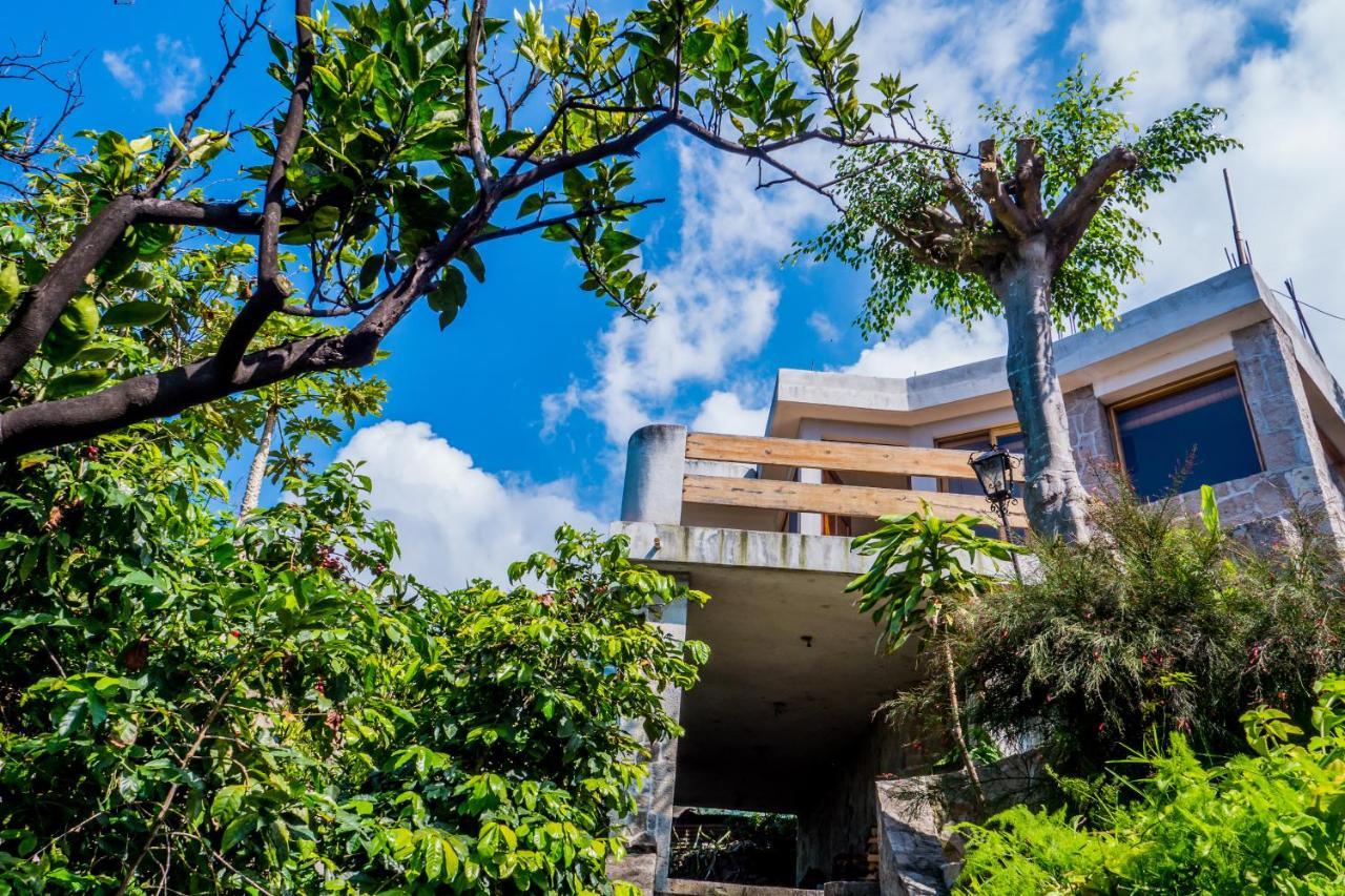 Hotel Terrazas Del Lago San Antonio Palopo ภายนอก รูปภาพ