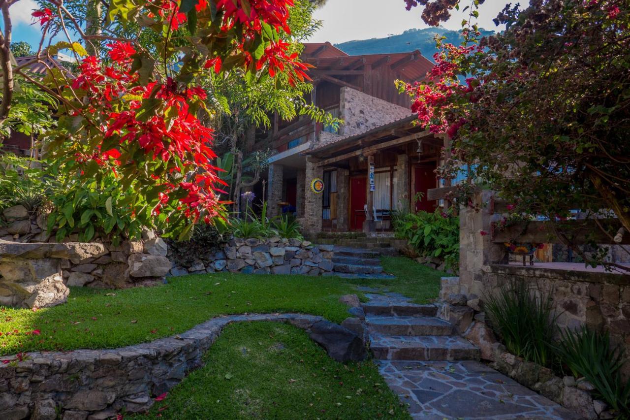 Hotel Terrazas Del Lago San Antonio Palopo ภายนอก รูปภาพ