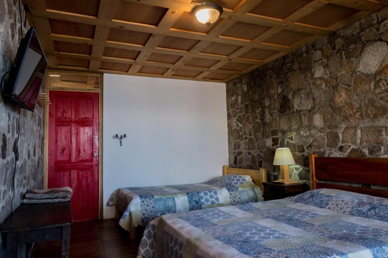 Hotel Terrazas Del Lago San Antonio Palopo ภายนอก รูปภาพ