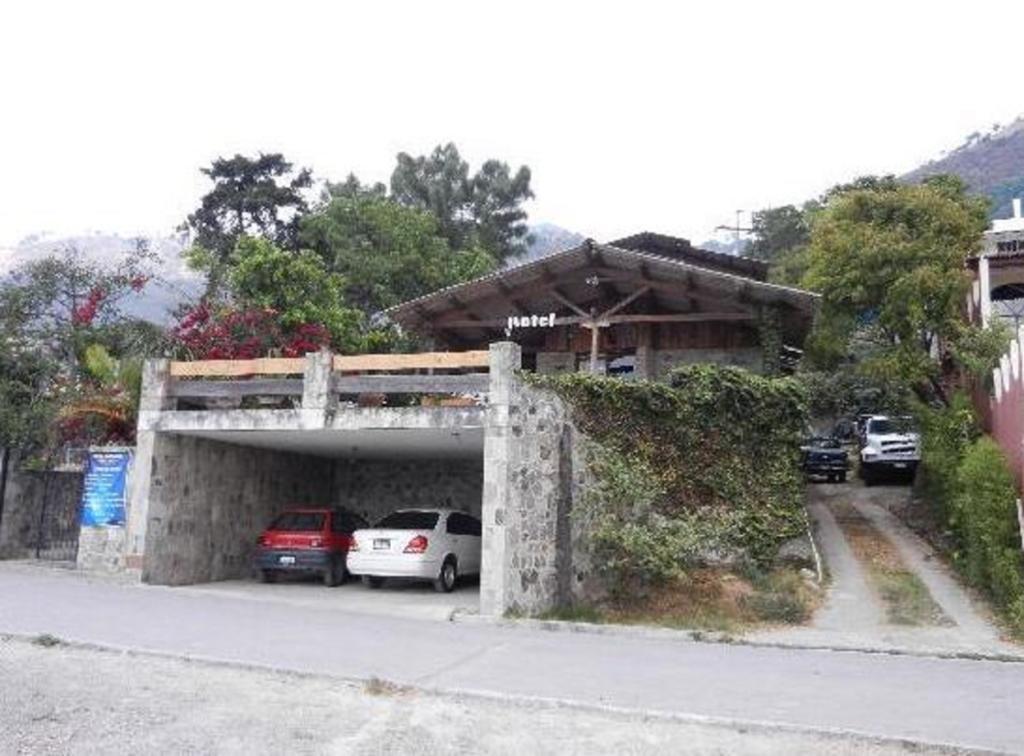Hotel Terrazas Del Lago San Antonio Palopo ภายนอก รูปภาพ